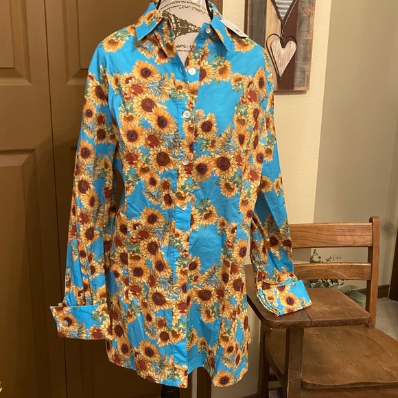 ALA von AUERSPERG Dresses & Skirts - ALA von AUERSPERG Button-Up Sunflower 🌻 Shirt Dress/Long Shirt NWT